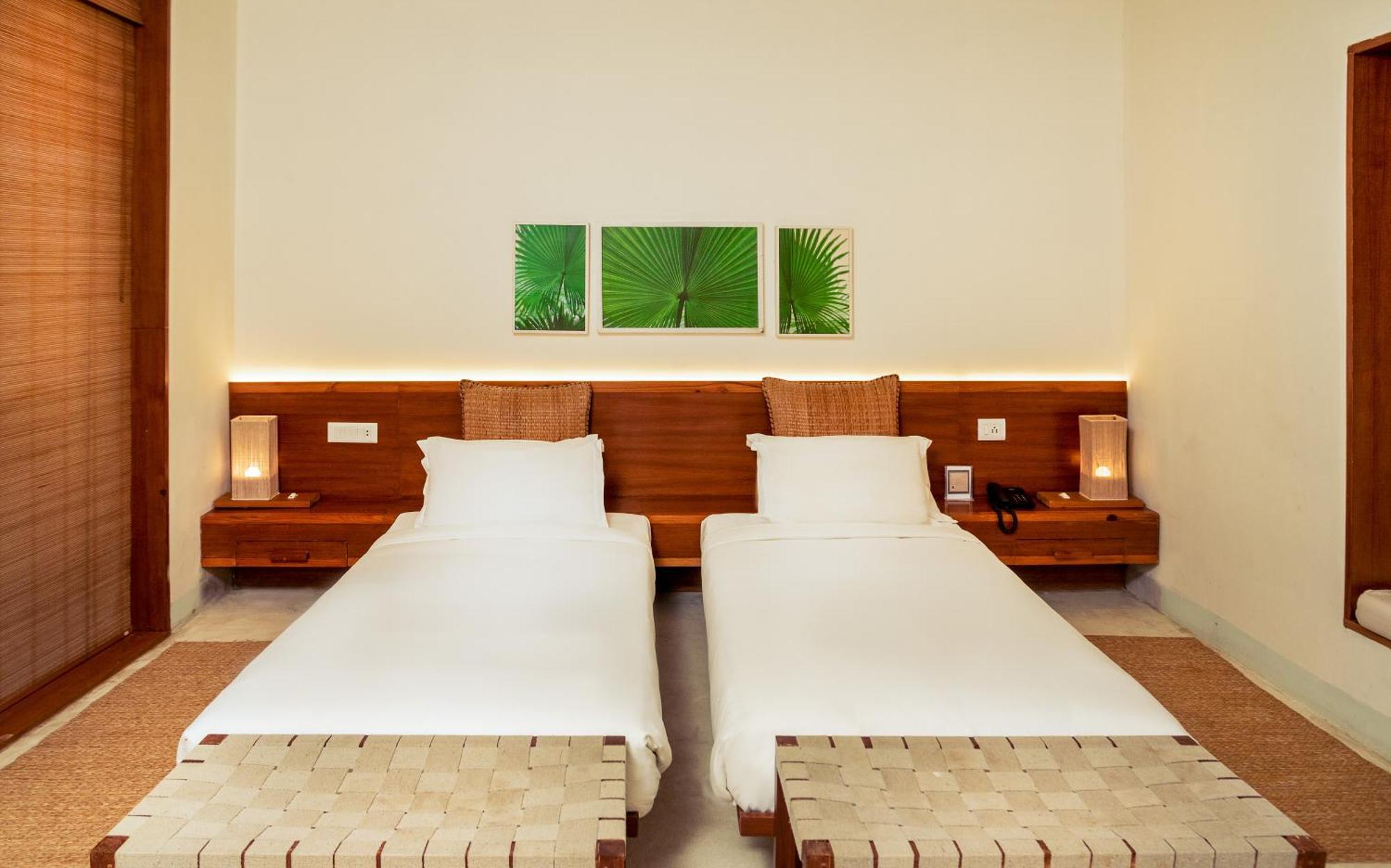 Kasara Chitwan Hotel Patlahara Bagian luar foto
