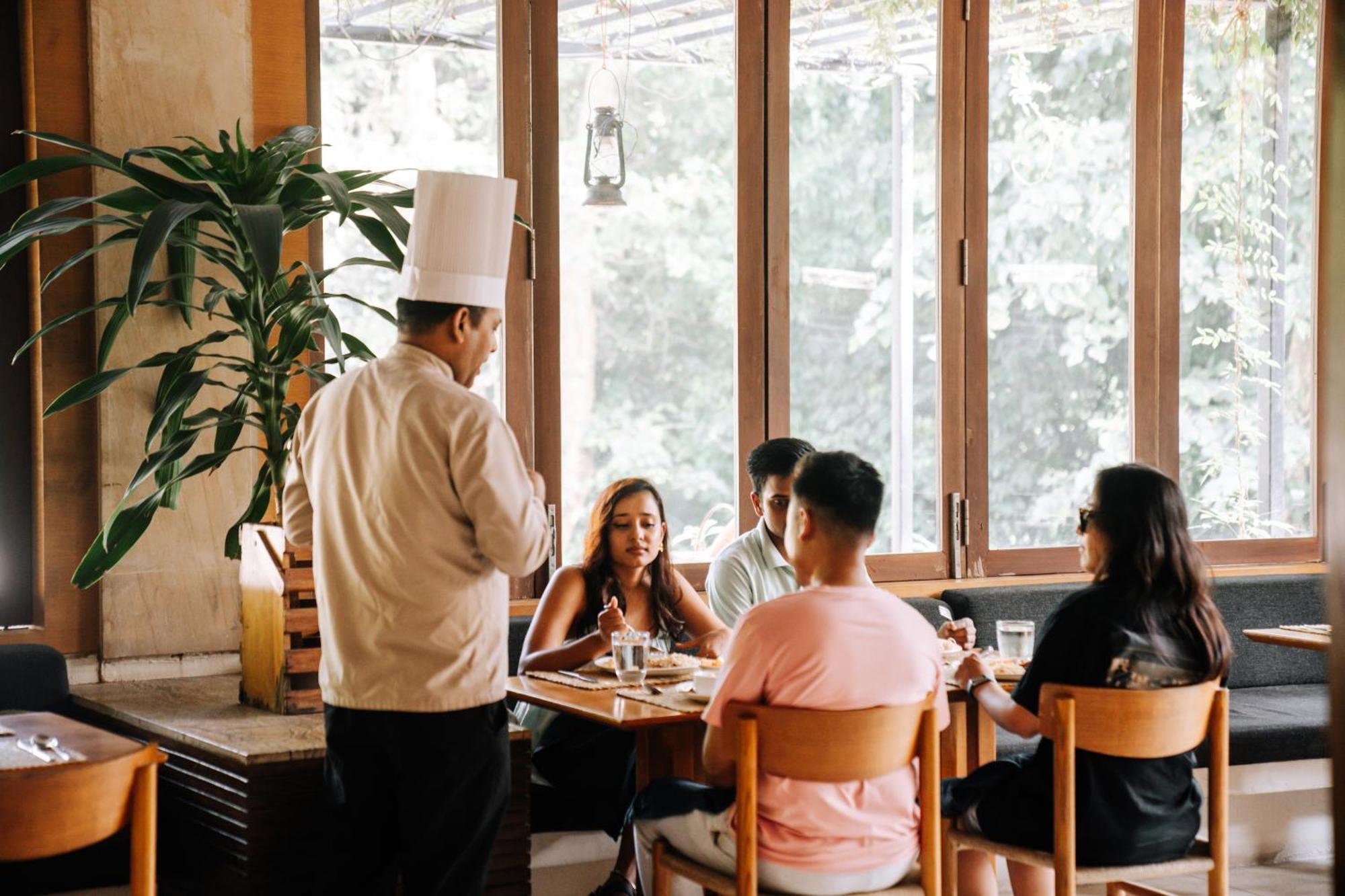 Kasara Chitwan Hotel Patlahara Bagian luar foto