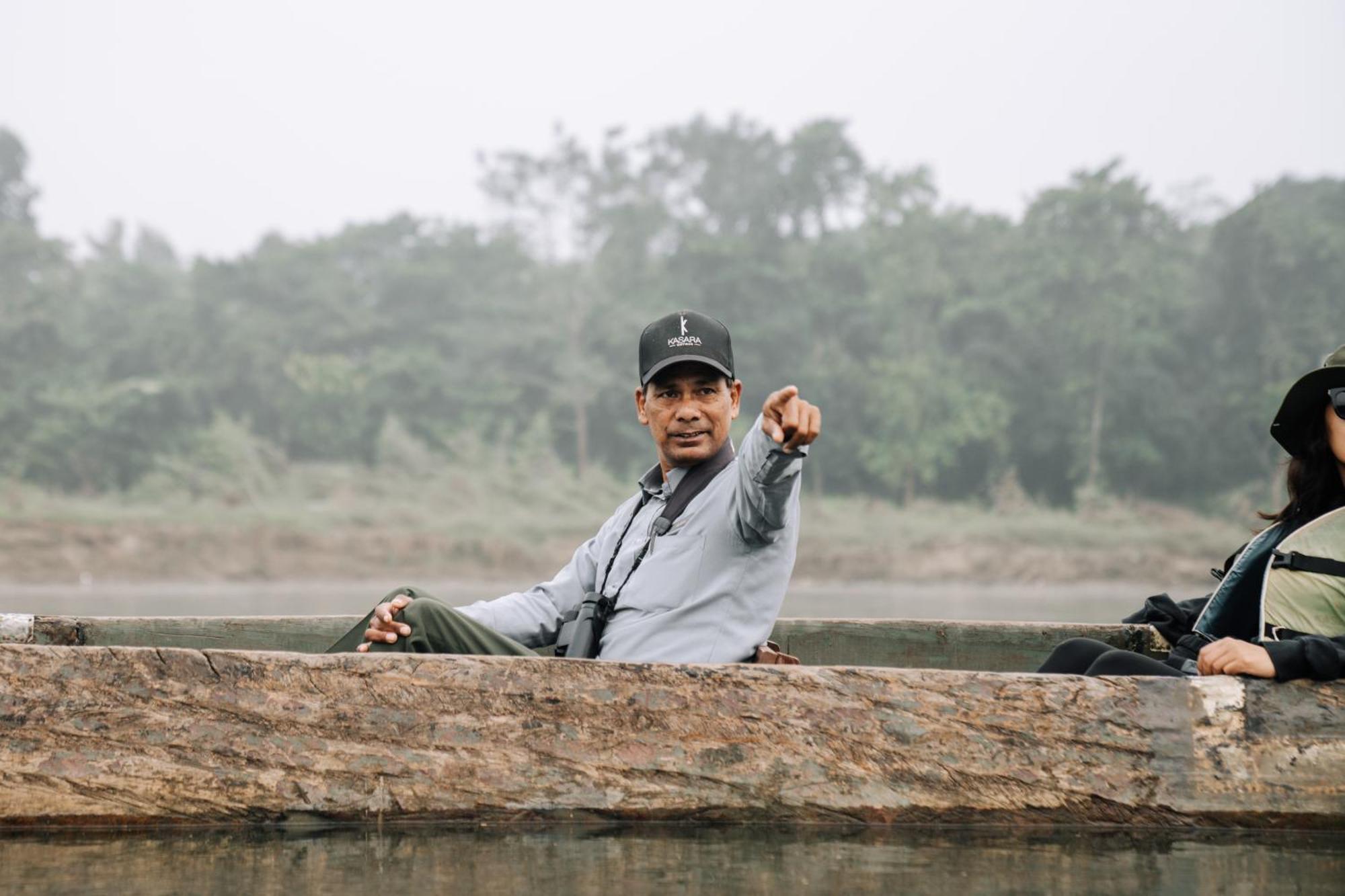 Kasara Chitwan Hotel Patlahara Bagian luar foto